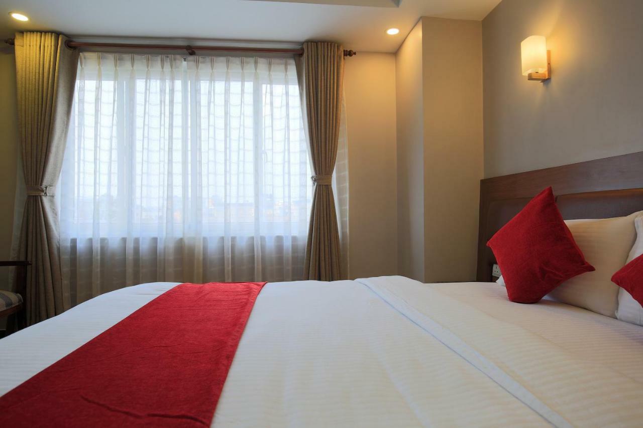 Oyo 453 Hotel Gurkha Heritage カトマンズ エクステリア 写真