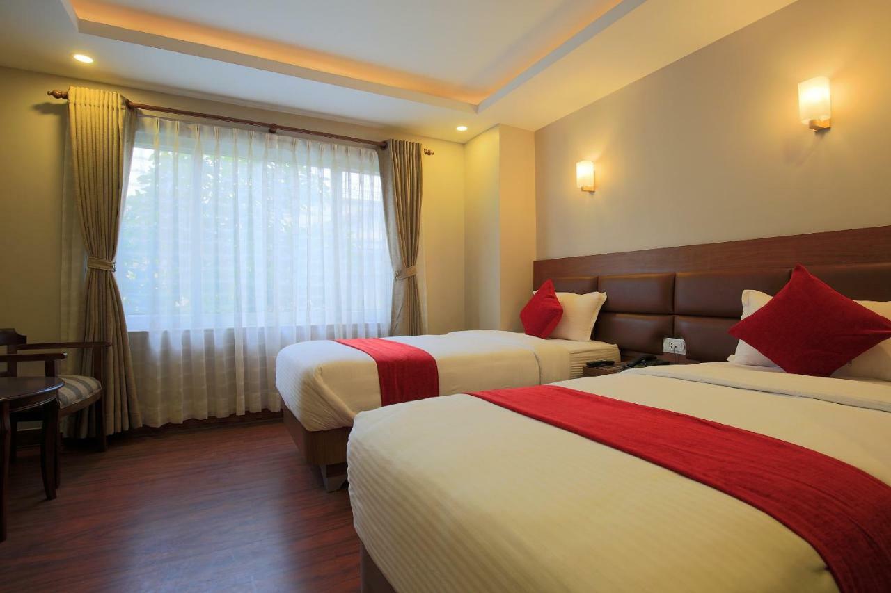 Oyo 453 Hotel Gurkha Heritage カトマンズ エクステリア 写真